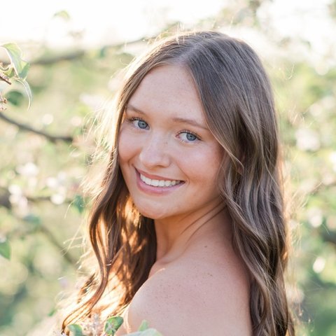 Headshot of Shelbie Harris